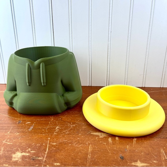 Hoodie Planter Pot, Sweatshirt Flower Pot, Indoor Planter - Picture 11 of 11